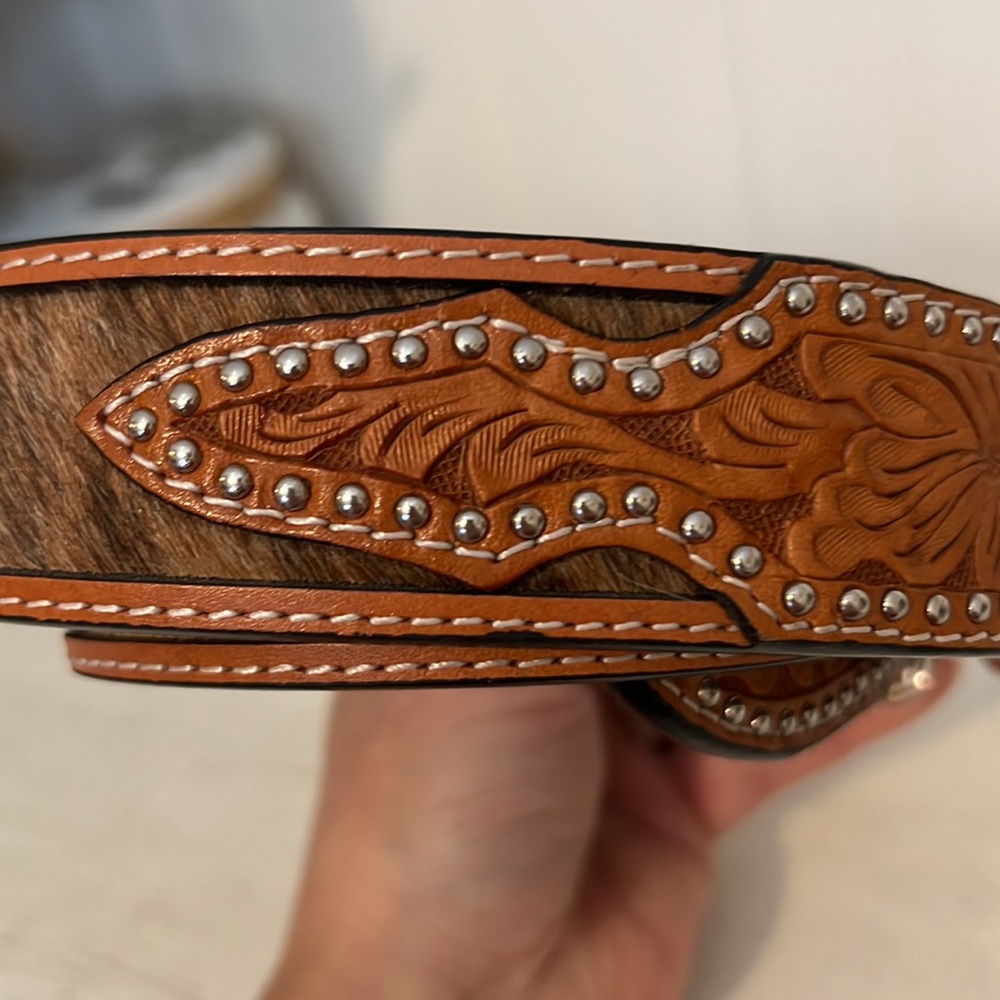 Ranger Hand tooled leather stitching belt cowhide calf hair studded conchos 32